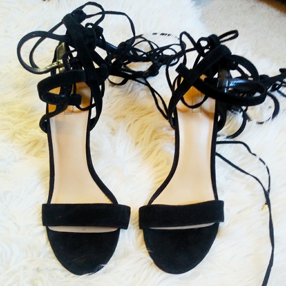 Black Aldo Knee High Heels - Picture 6 of 8